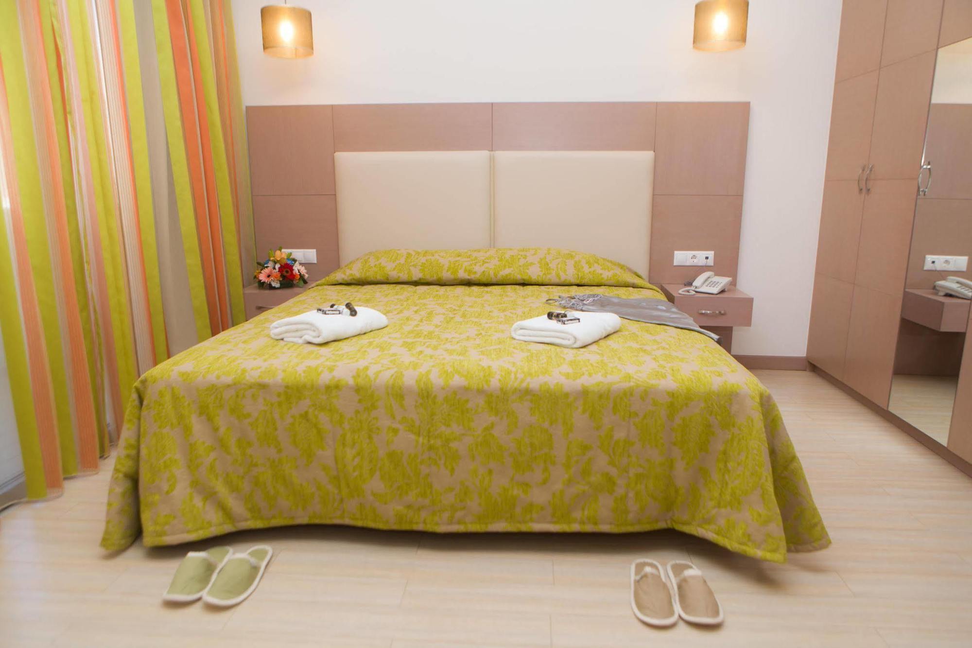 Panormo Beach Hotel Pánormosz Kültér fotó
